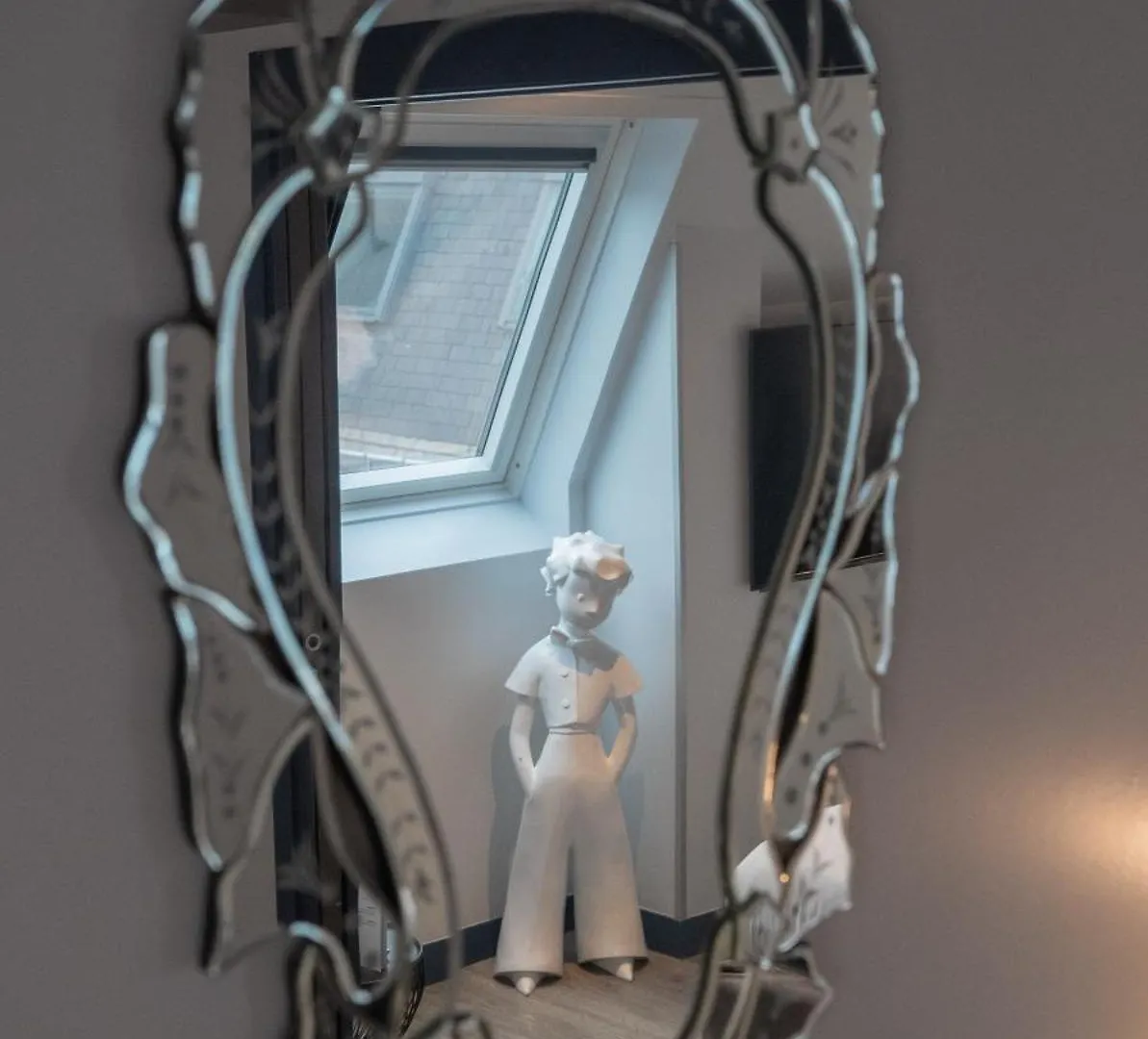 Mademoiselle Hotel