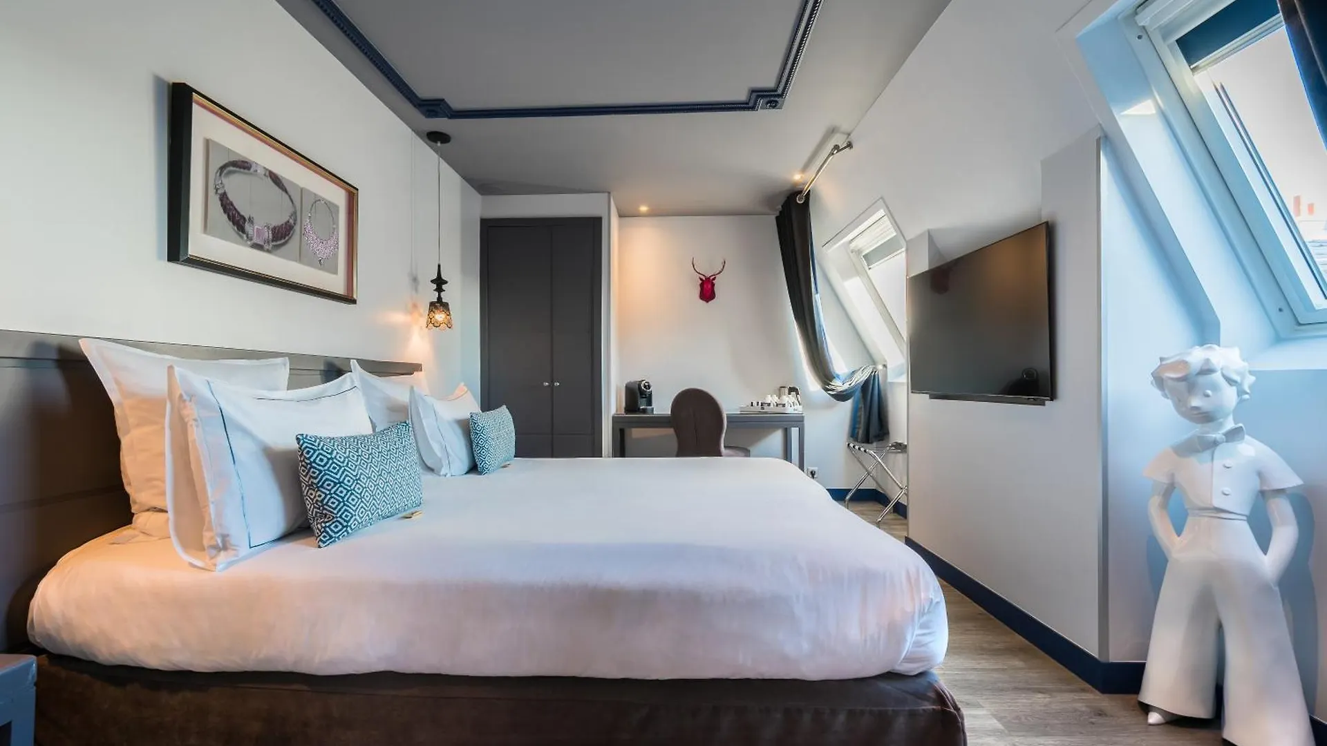 Mademoiselle Hotel 4*