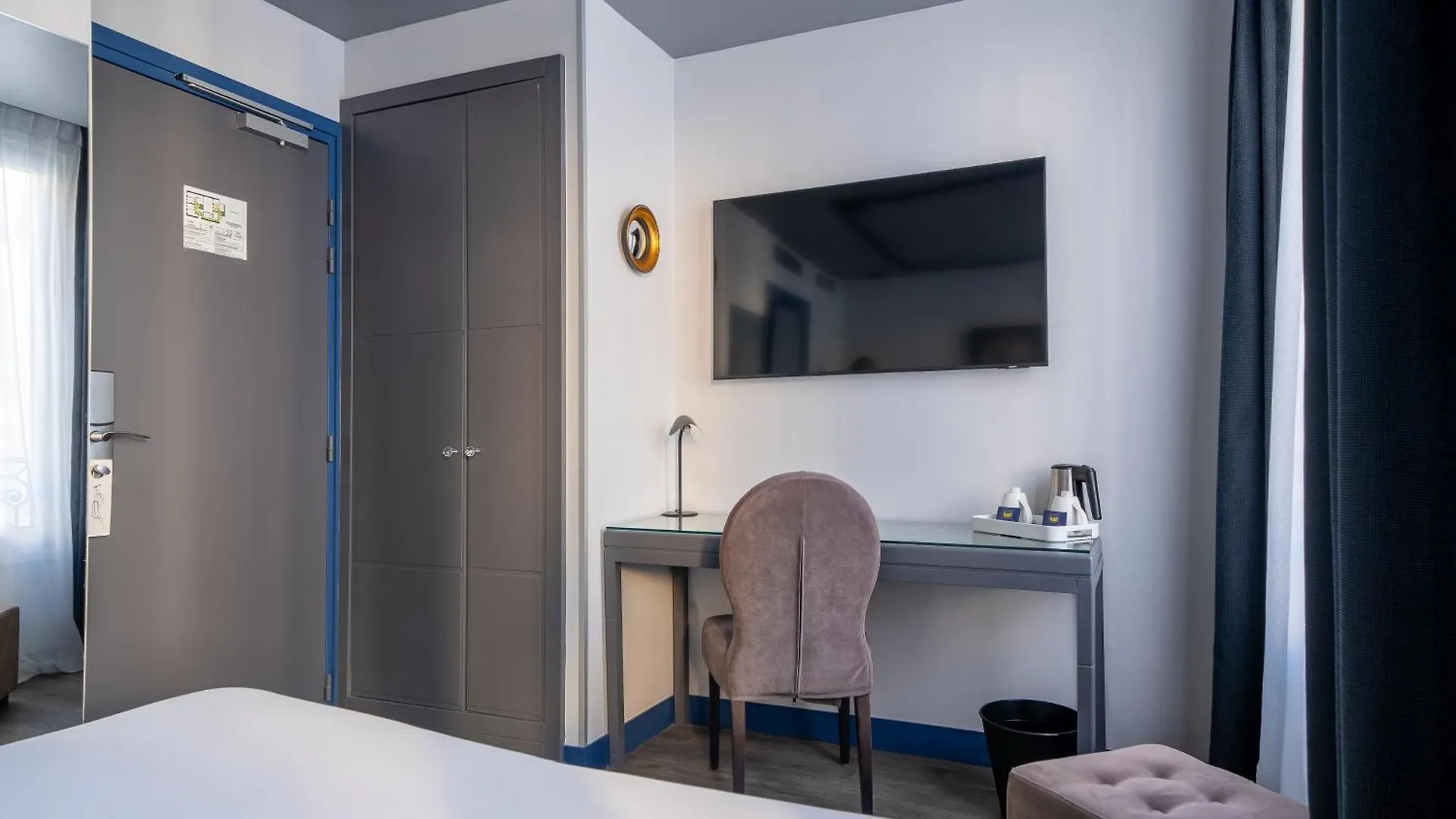 Mademoiselle Hotel 4*